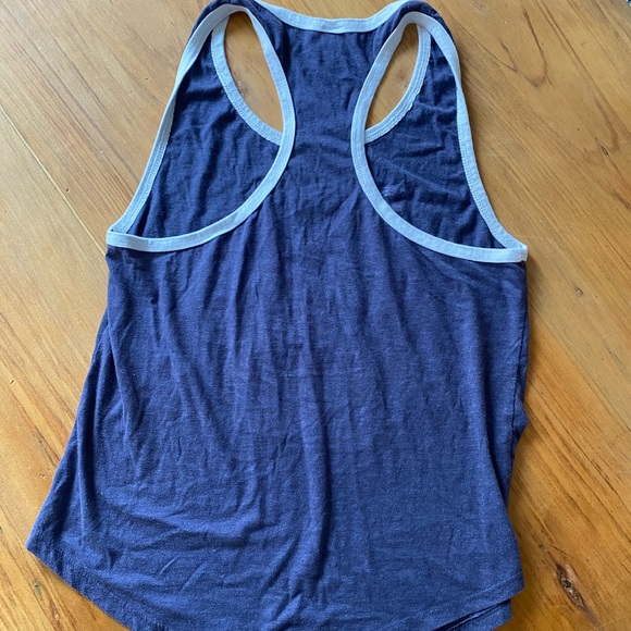 Tank top - Picture 3 of 4